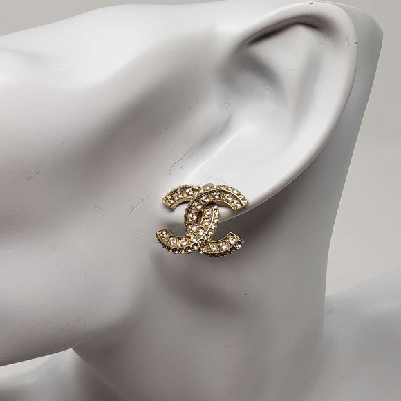 100% Authentic Chanel CC Goldish with stone Earrings - Picture 13 of 13